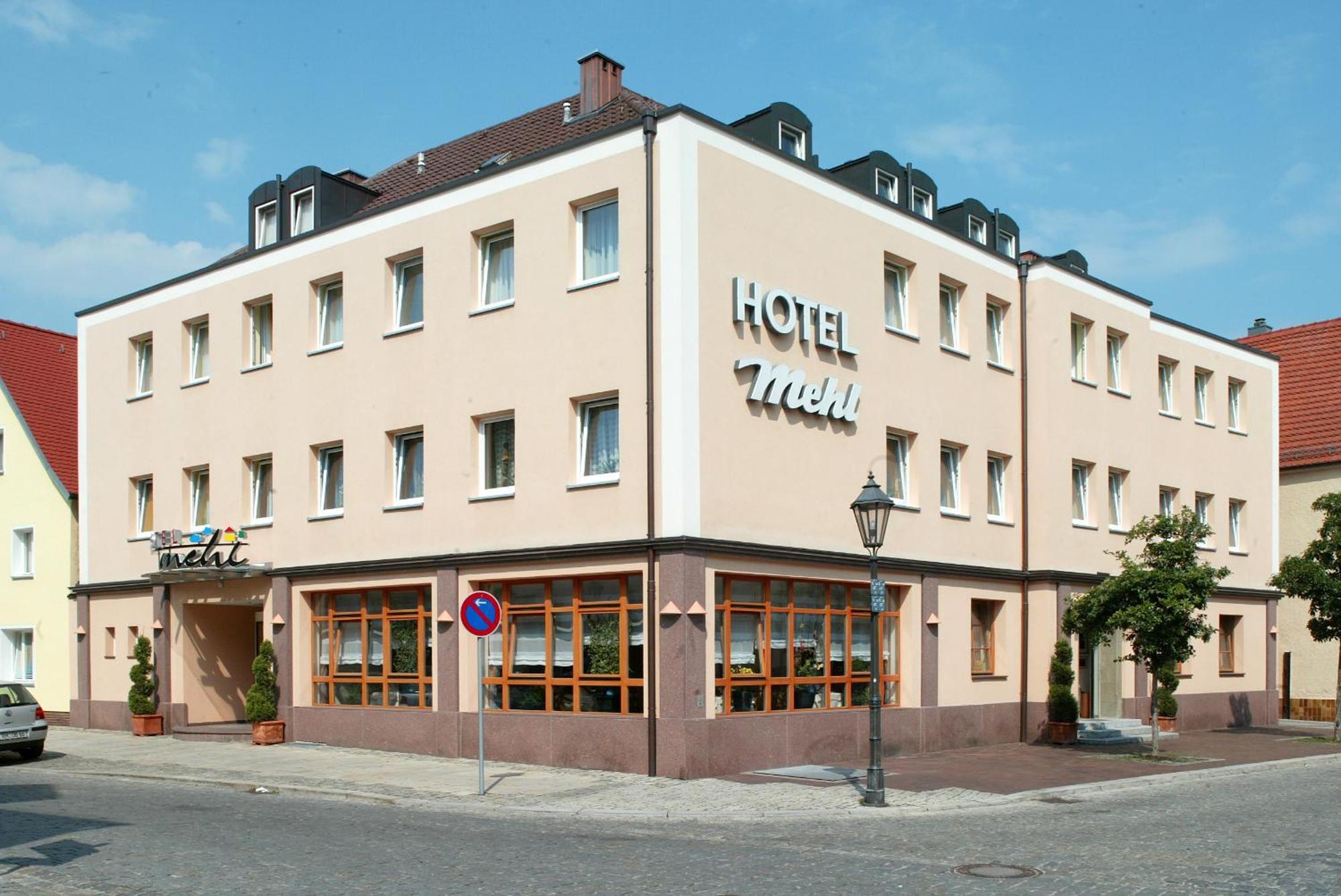 Hotel Mehl Neumarkt in der Oberpfalz Esterno foto
